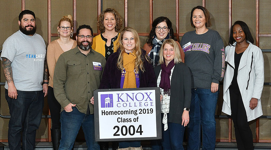 Homecoming 2019 Class of 2004 15th Reunion Class Photo