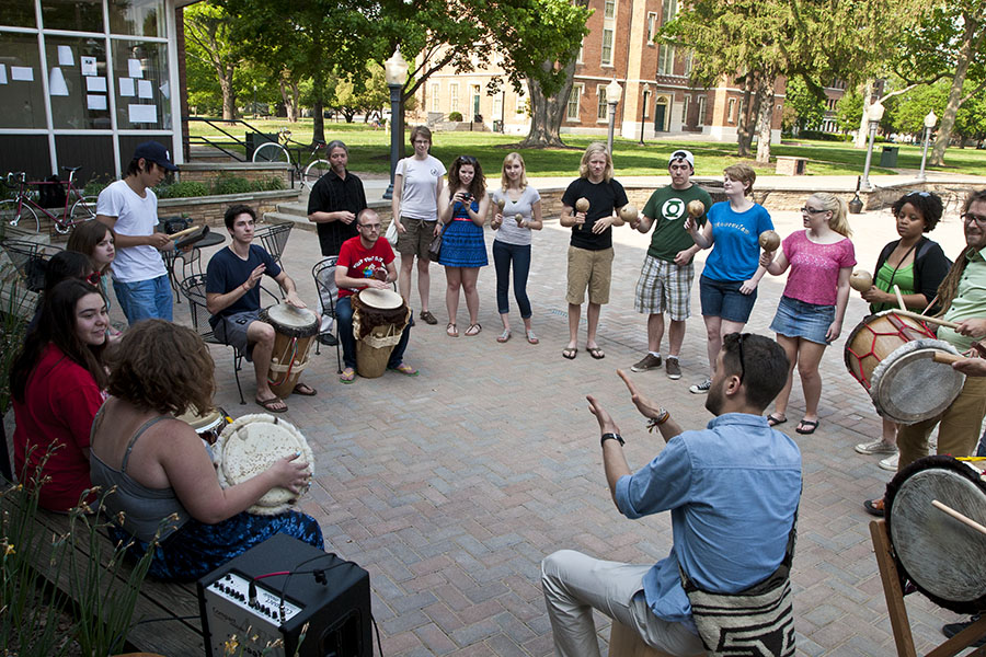 Class taught by William Hope, hold an informal music session with guest speakers.