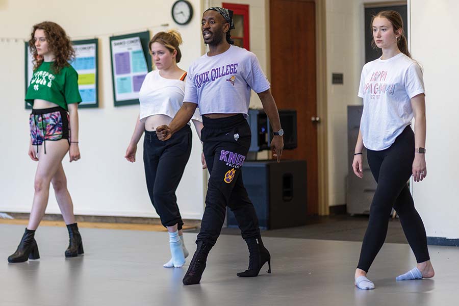 Brandon Avery leading a dance workshop.