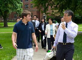 Japanese educators visit Knox College