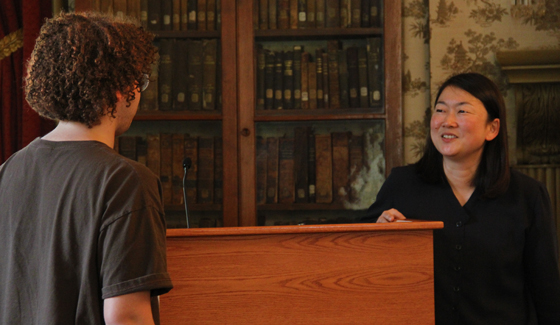 Professor Naoko Shimazu talks with a Knox student