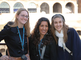 Knox students at Colosseum