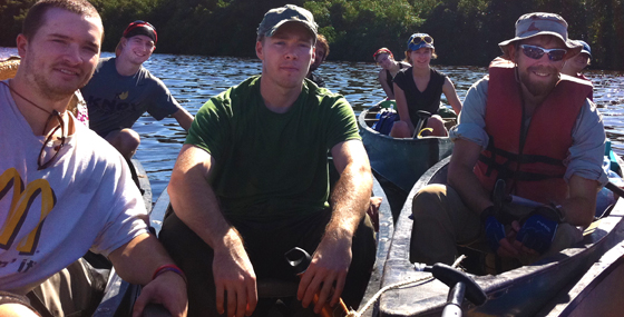 Knox students on Everglades canoe trip