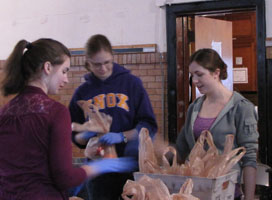 Lunch Spot volunteers packing lunches