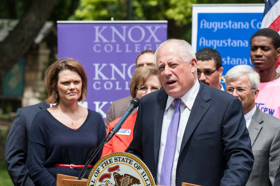 Knox College has received a $931,932 facilities grant from the State of Illinois.