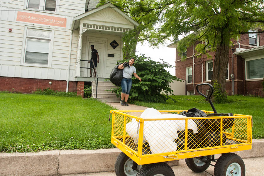 Knox College students collect recyclables and reusables as residence halls close at the end of Spring Term 2015.