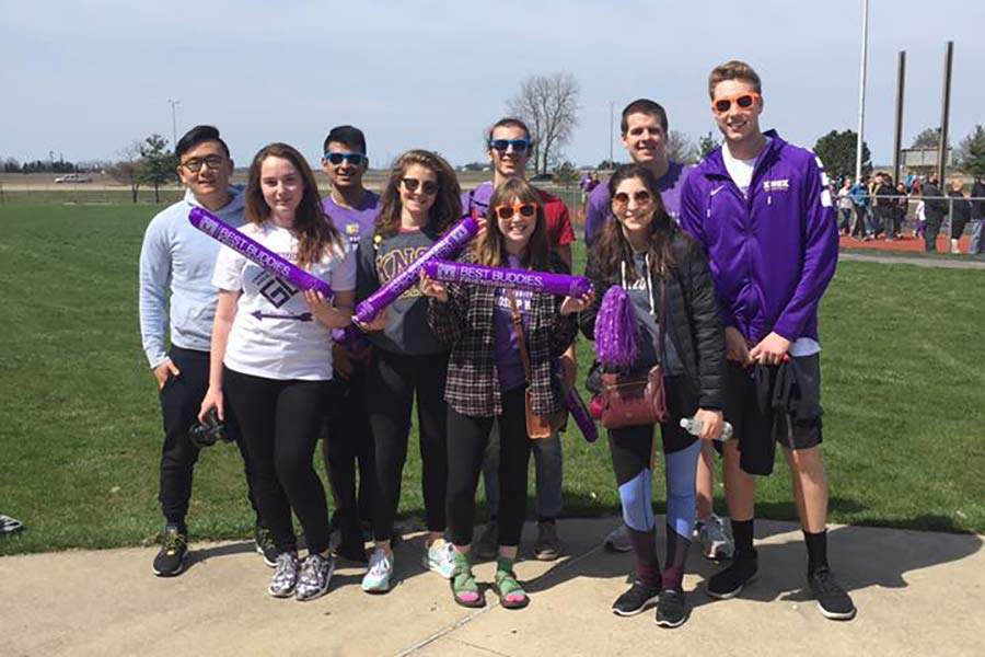 Libby Croce '19 with her fellow Best Buddies crew.