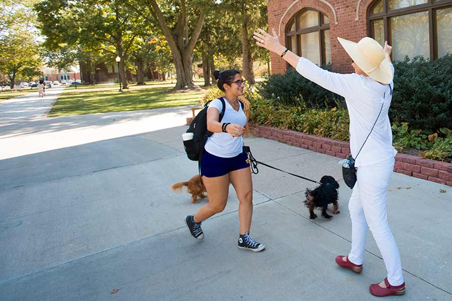 Friends and family greeted their students on Family & Friends Weekend.