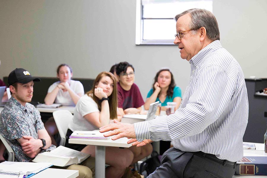 Law Professor Lane Sunderland leads a discussion in the classroom.