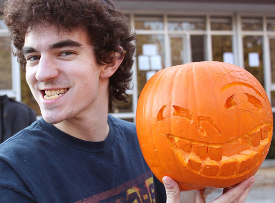 Sigma Nu Pumpkin Carving Party