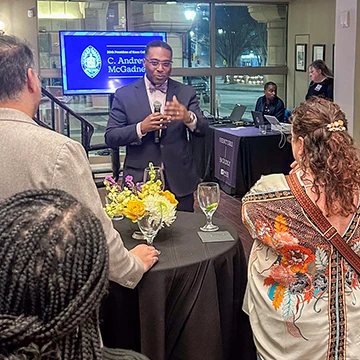 President McGadney speaks to Knox alumni and friends at the Venture Boldly Atlanta event.