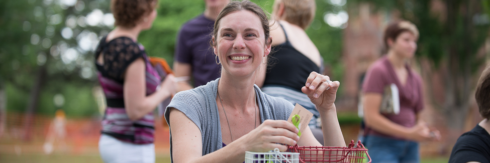 Sustainability pledge ribbons distributed at Commencement Rehearsal.