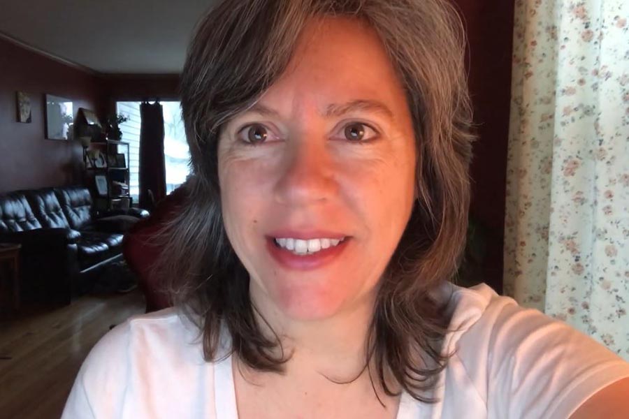 Greetings from Profesora Robin Ragan!